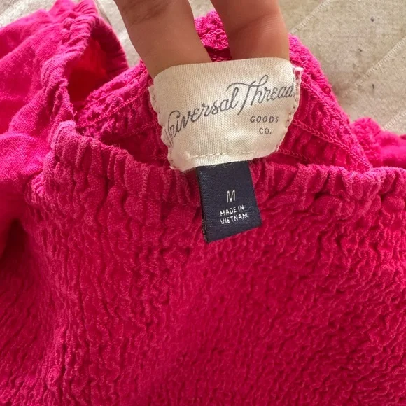Universal Thread Fuchsia Pink Ruched Puff Sleeve Crop Top - Picture 6 of 6